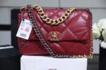 Chanel 19 Handbag Burgundy For Women V9W1X2 - FRONT VIEW