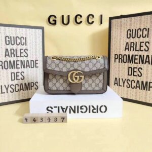 Gucci Marmont Leather Shoulder Replica Bag K9V2M4 - FRONT VIEW