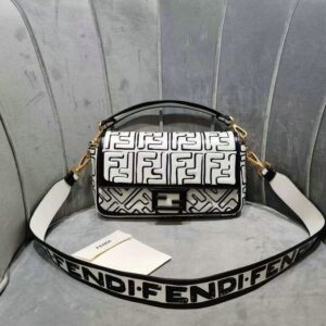 Fendi Lookalike Baguette 1:1 Mirror Quality Bag FJZX4532