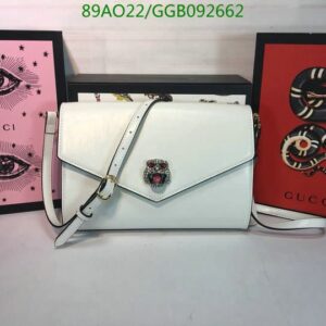 Gucci Replica Animalier Medium Shoulder Bag GGT034